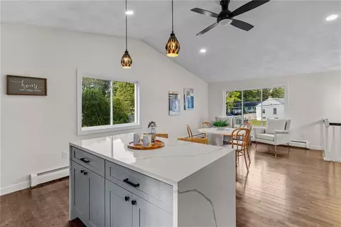 65 Fairhaven Ave, Warwick, RI 02889 photo 10