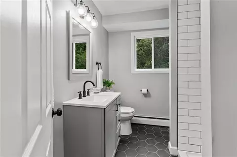 65 Fairhaven Ave, Warwick, RI 02889 photo 32
