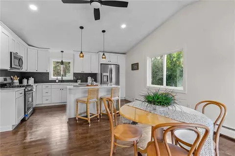 65 Fairhaven Ave, Warwick, RI 02889 photo 9