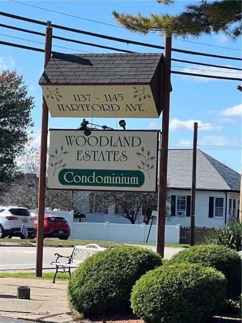 1141 Hartford Ave #7A, Johnston, RI 02919
