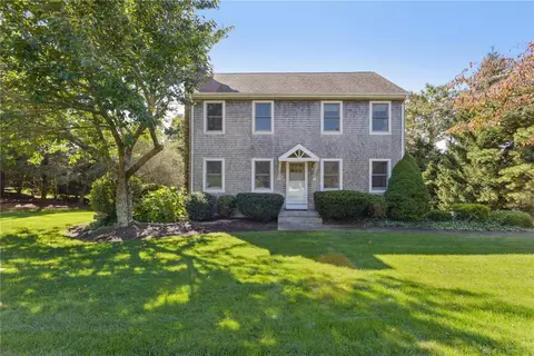 32 Rock Ridge Rd, Westerly, RI 02891