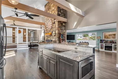 12 Pickering Dr, Westerly, RI 02891 photo 13