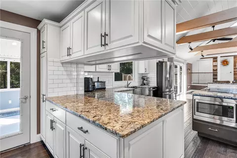 12 Pickering Dr, Westerly, RI 02891 photo 16