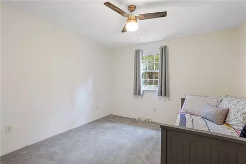 34 Mohawk St, Coventry, RI 02816 photo 19