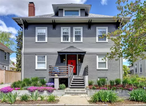 610 Angell St, Providence, RI 02906
