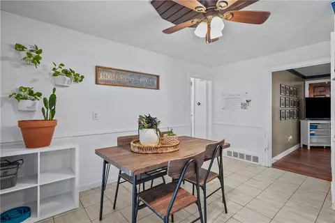 73 Macarthur Rd, Woonsocket, RI 02895 photo 9