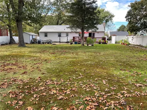 68 Spring Grove Ave, Warwick, RI 02889 photo 22