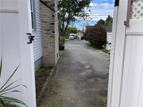 68 Spring Grove Ave, Warwick, RI 02889 photo 21