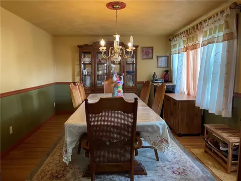 68 Spring Grove Ave, Warwick, RI 02889 photo 3