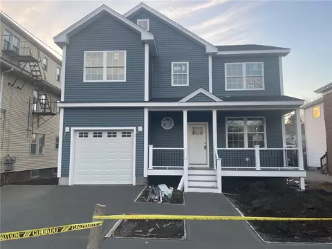 88 Sharon St, Providence, RI 02908