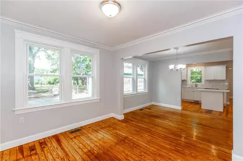 317 Inez Ave, Warwick, RI 02886 photo 10