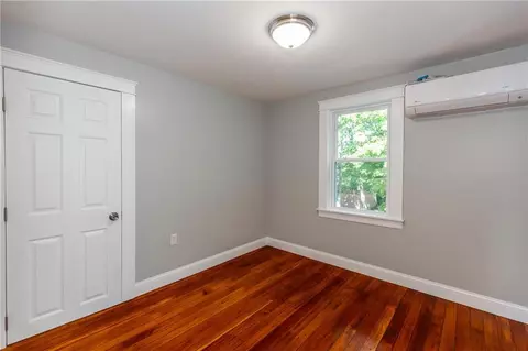 317 Inez Ave, Warwick, RI 02886 photo 28