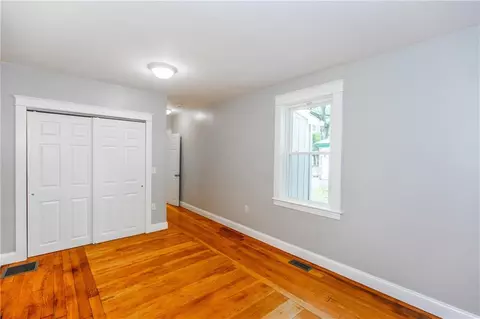 317 Inez Ave, Warwick, RI 02886 photo 21