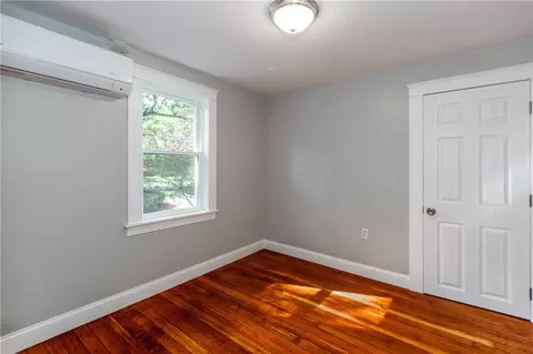 317 Inez Ave, Warwick, RI 02886 photo 25