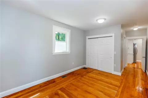 317 Inez Ave, Warwick, RI 02886 photo 22
