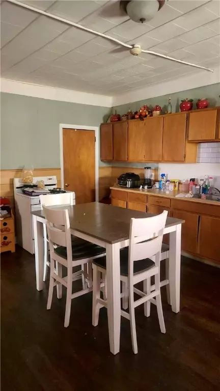 188 First Ave, Woonsocket, RI 02895 photo 4