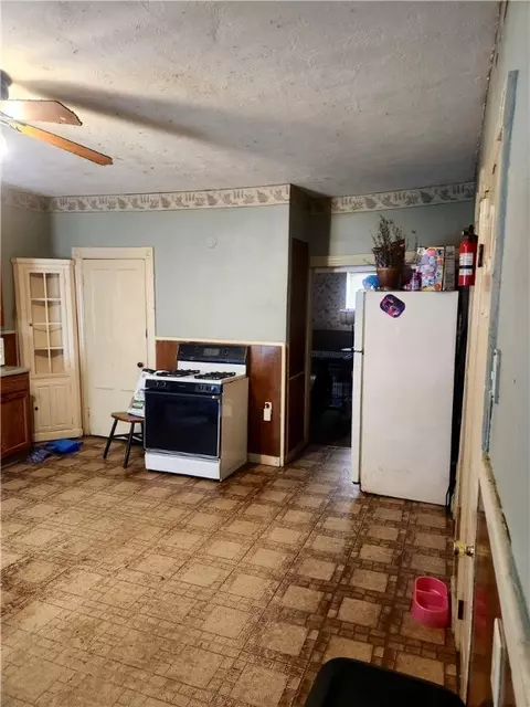 188 First Ave, Woonsocket, RI 02895 photo 5