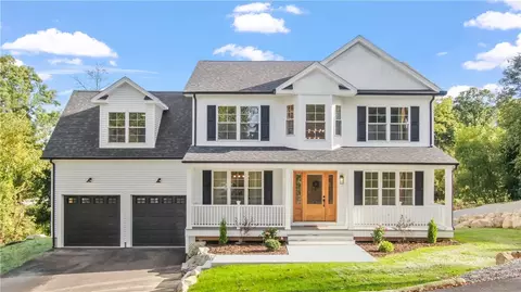 51 Rosemont Ave, Johnston, RI 02919
