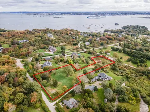 361 Highland Dr, Jamestown, RI 02835