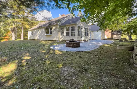 190 Harmony Rd, Scituate, RI 02857 photo 4