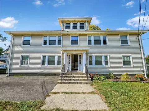 493 Pawtucket Ave, Pawtucket, RI 02860