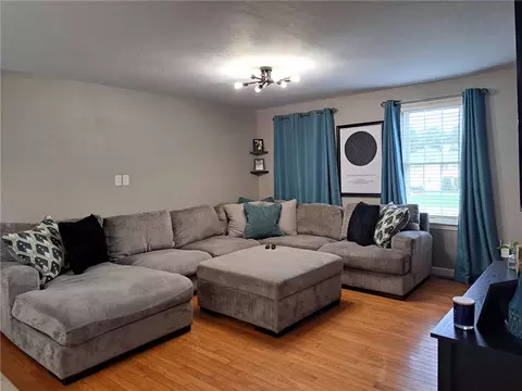 404 Congress St, Woonsocket, RI 02895 photo 6