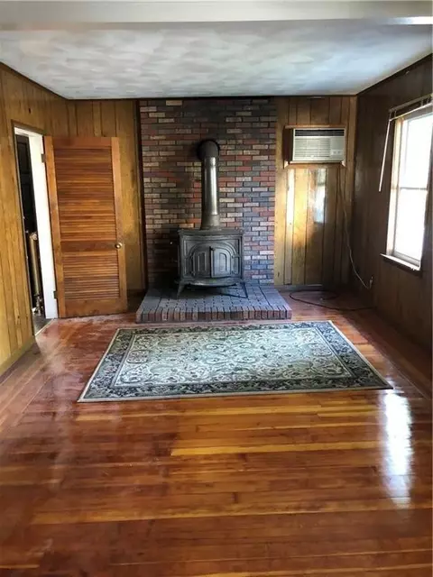 43 Proctor Ave, Warwick, RI 02888 photo 3