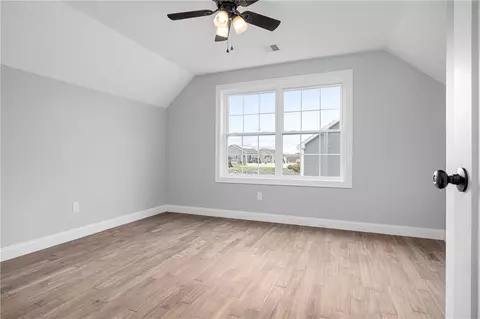 426 Louise St, Woonsocket, RI 02895 photo 25