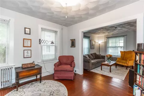 160 Manolla Ave, Warwick, RI 02888 photo 6