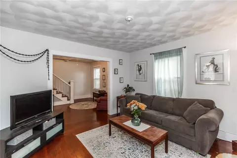 160 Manolla Ave, Warwick, RI 02888 photo 7