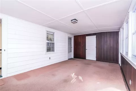 272 Hoxsie Ave, Warwick, RI 02889 photo 23