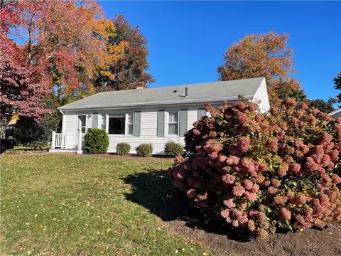 272 Hoxsie Ave, Warwick, RI 02889 photo 34