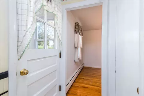 272 Hoxsie Ave, Warwick, RI 02889 photo 14