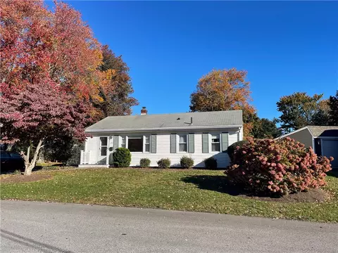 272 Hoxsie Ave, Warwick, RI 02889 photo 37