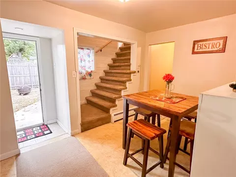 89 Pheasant Ave, Warwick, RI 02886 photo 10