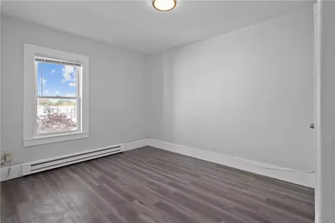 37 Foundry St, Woonsocket, RI 02895 photo 17