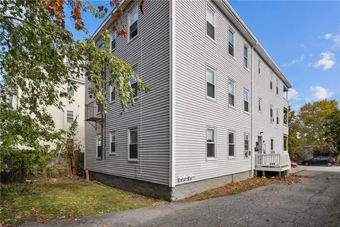 37 Foundry St, Woonsocket, RI 02895 photo 34