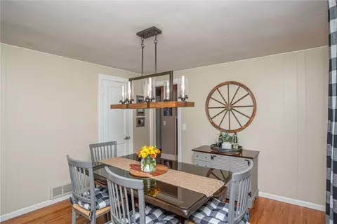 68 Falcon Ave, Warwick, RI 02888 photo 33