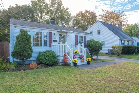 68 Falcon Ave, Warwick, RI 02888