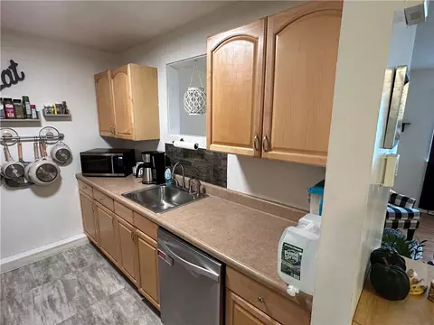 19 Apache Dr #B, Westerly, RI 02891 photo 9