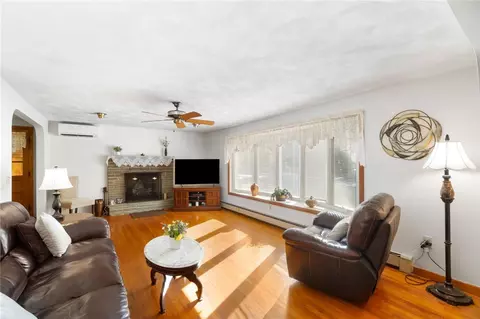 44 Old Post Rd, Westerly, RI 02891 photo 16