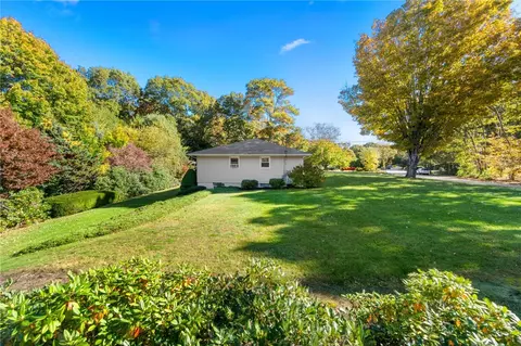 44 Old Post Rd, Westerly, RI 02891 photo 7