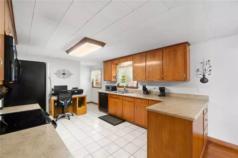 44 Old Post Rd, Westerly, RI 02891 photo 10