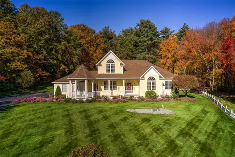 90 Colwell Rd, Burrillville, RI 02830