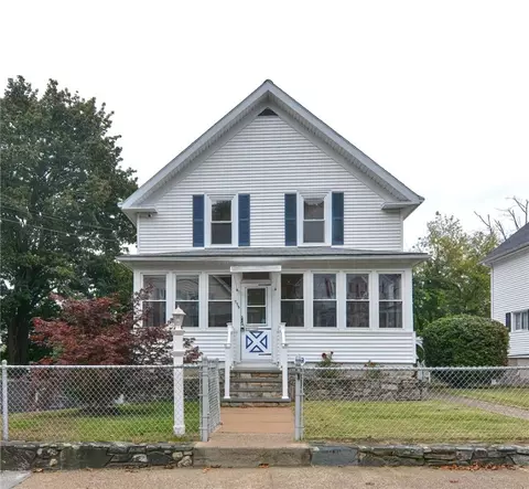 775 3rd Ave, Woonsocket, RI 02895 photo 3