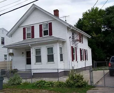 11 King St, Pawtucket, RI 02860