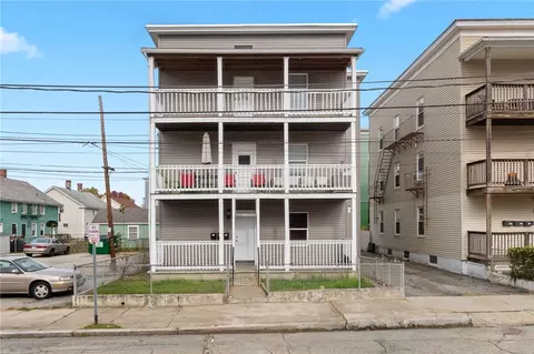 518 Privilege St, Woonsocket, RI 02895 photo 2