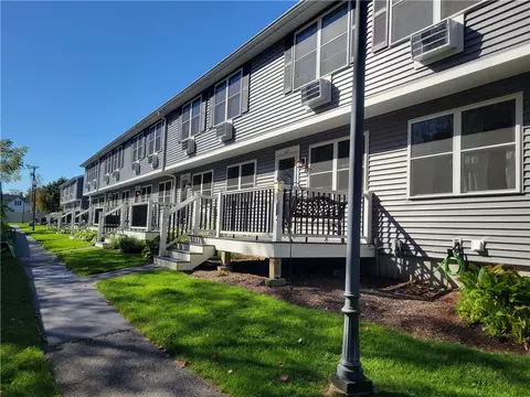 200 Post Rd #621, Warwick, RI 02888 photo 3
