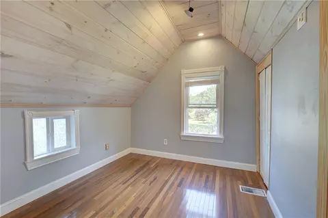 54 Dudley Ave, Warwick, RI 02889 photo 14
