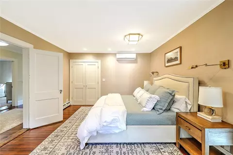73 Everett Ave, Providence, RI 02906 photo 23